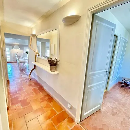 Chez Camille Apartman *